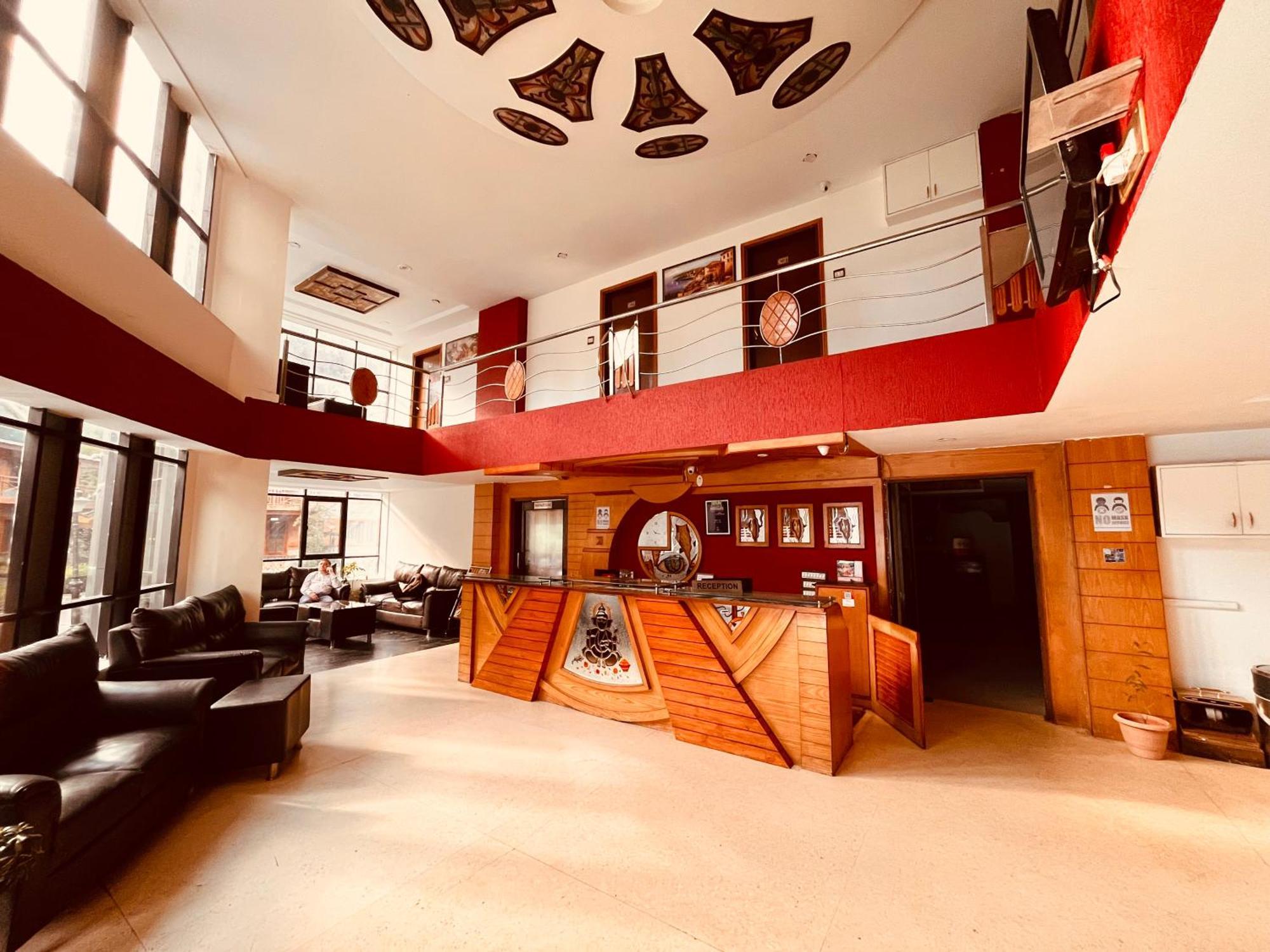 Hotel The North Wind In City Center, Manali Ngoại thất bức ảnh
